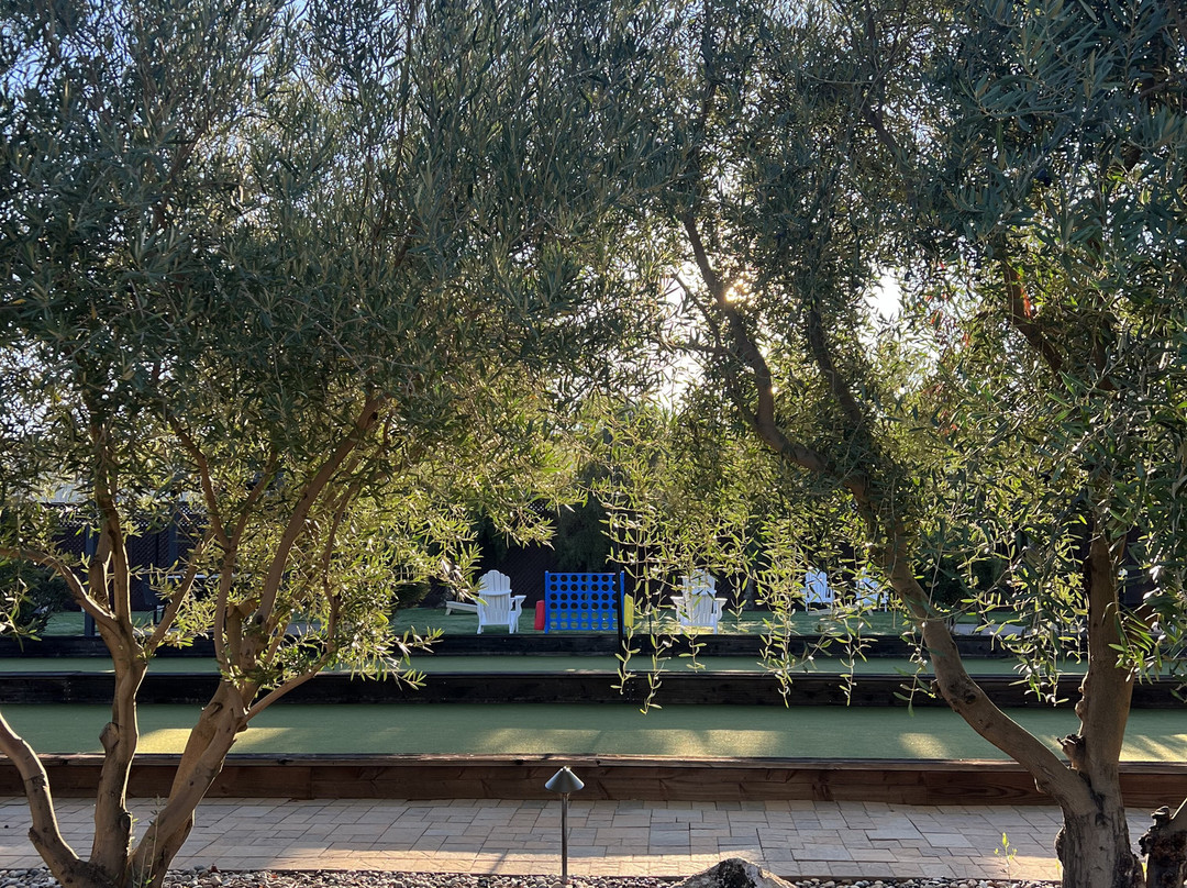 Golden Haven Hot Springs Spa主图