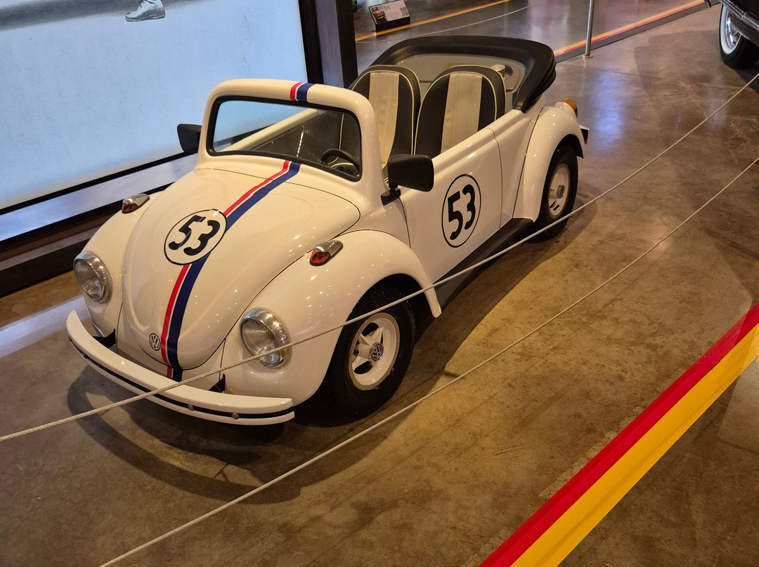 V12 Auto Club-巴西利亚必去景点