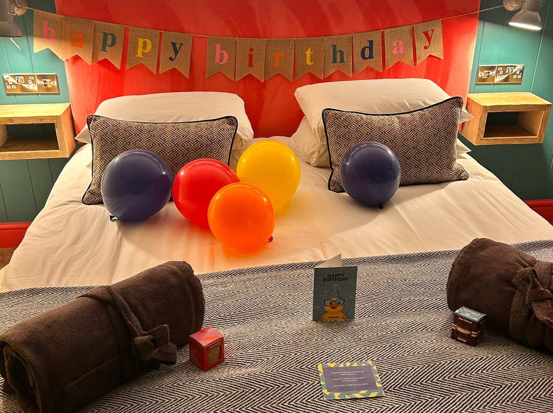 弗洛克丝纹章酒店主图