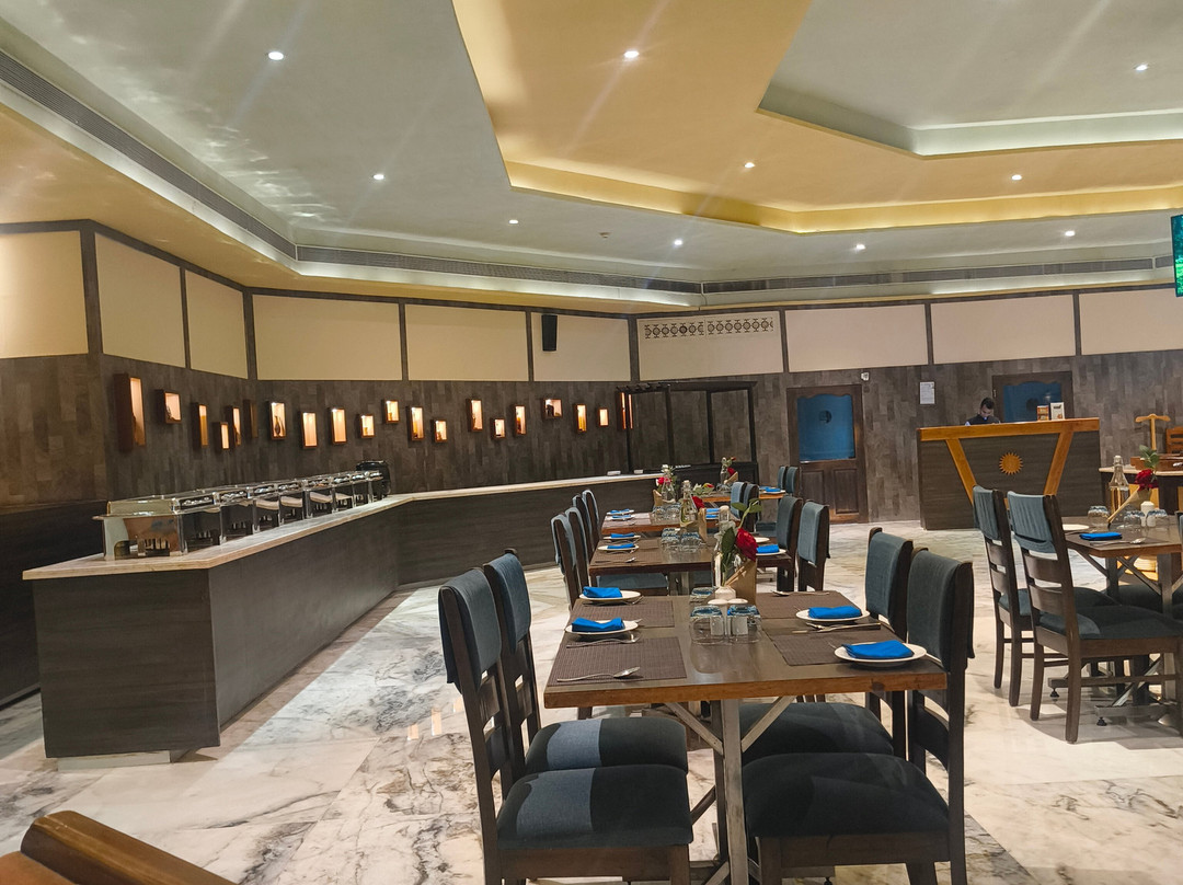 Sun Hotel & Resort主图