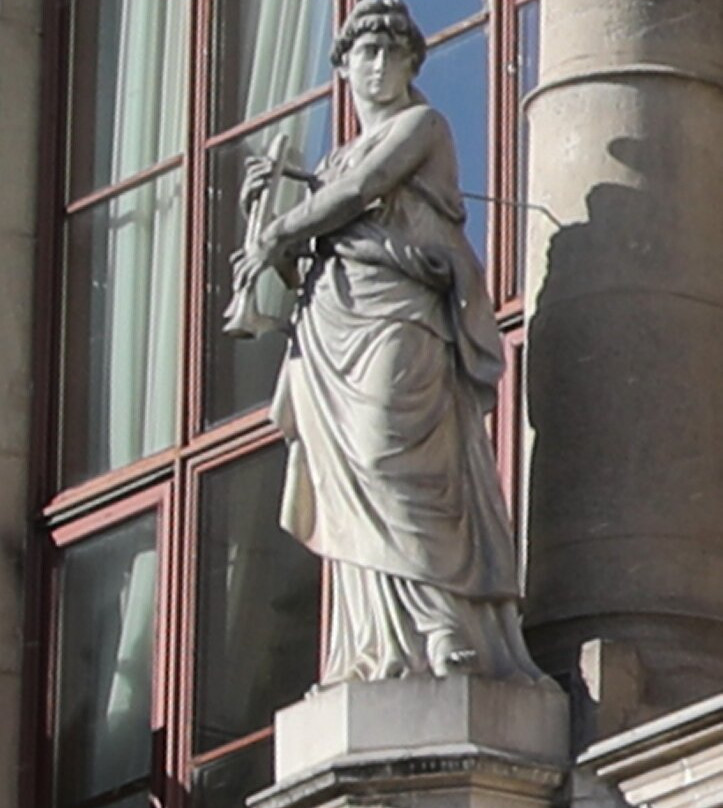 Pesti Vigado-布达佩斯必去景点