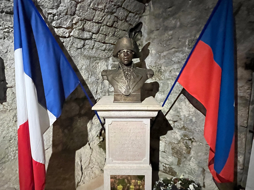 Chateau de Joux-La Cluse-et-Mijoux必去景点