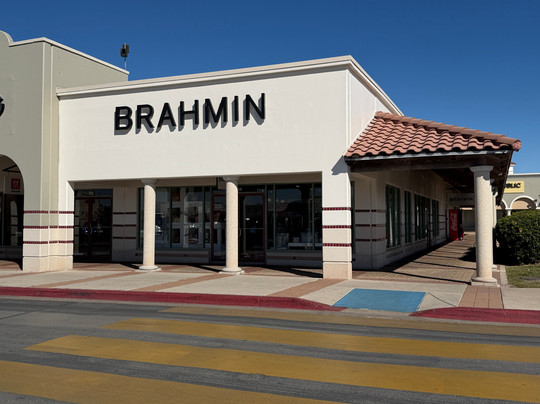 圣马可斯奥特莱斯名品折扣购物中心-圣马科斯必去景点