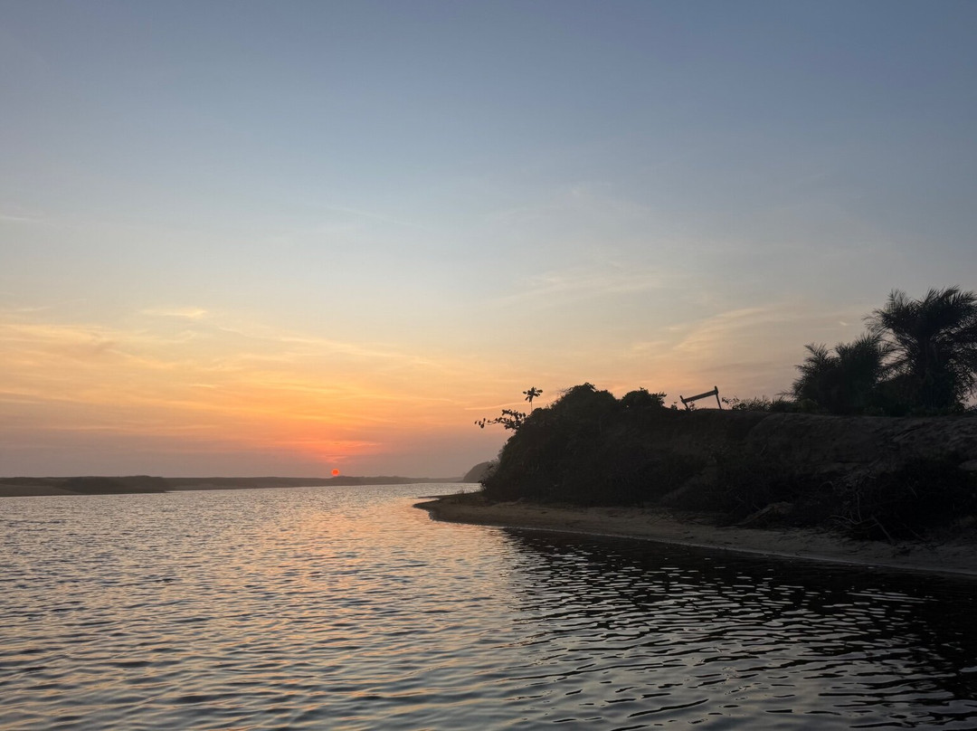 Belle Azure-蒙罗维亚必去景点