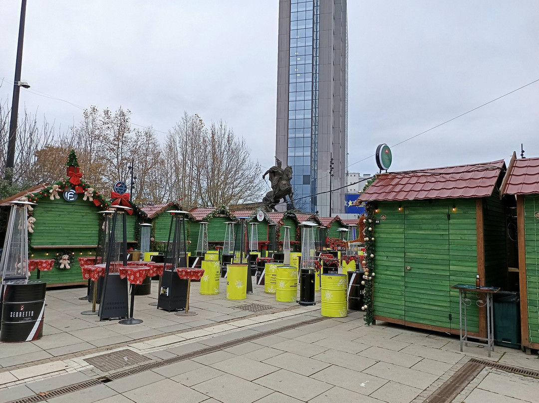 Skanderbeg statue-普里什蒂纳必去景点