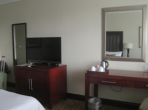 温德和克阿瓦尼酒店及主图