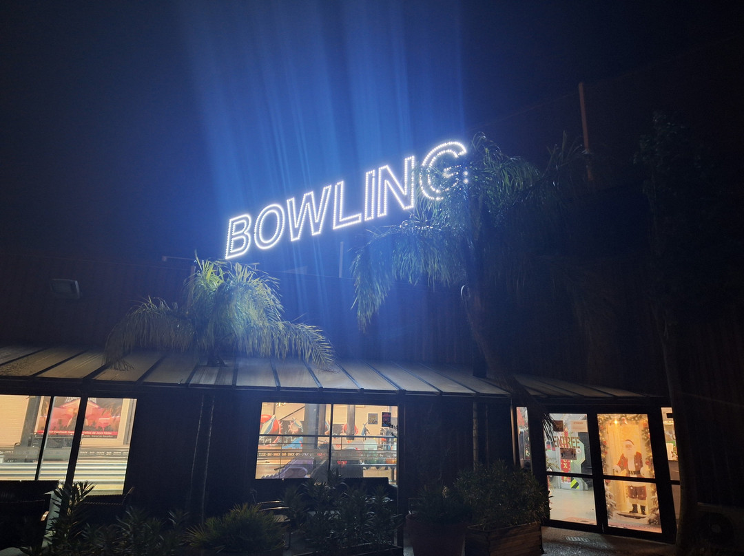 Bowling Lasermaxx QG13-卡内鲁西永必去景点