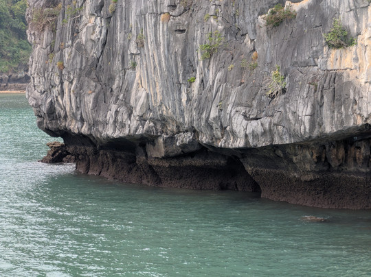 Serenity Grandeur Cruises-河内必去景点