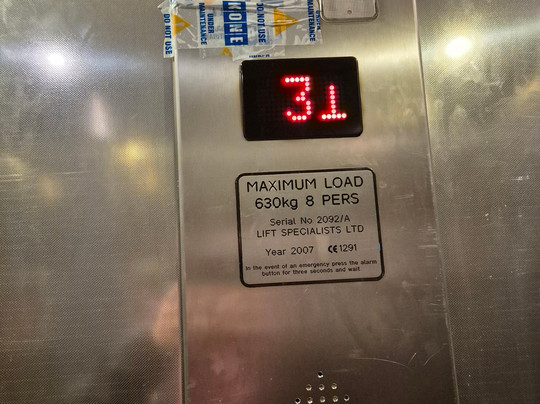 Travelodge Woking Central主图