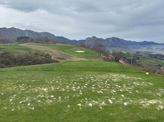 Club de Golf Municipal-利亚内斯必去景点