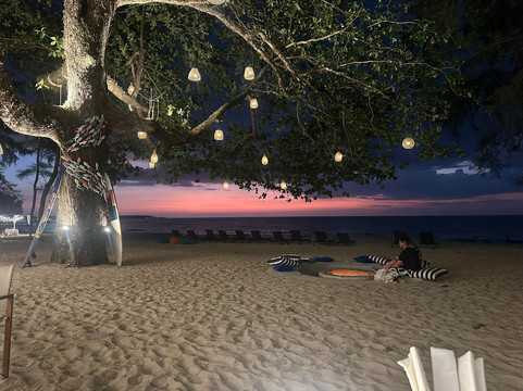 Coco - Fire Beach Club