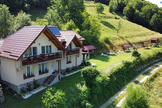 Stanija酒店住宿-Casa cu Muscate