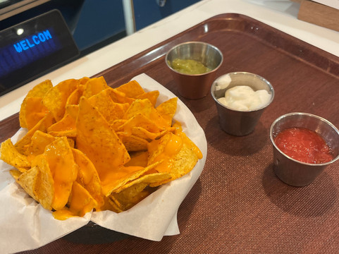 旅屋酒店-吉尔福德主图