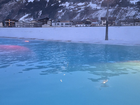 特里萨健康-美食-酒店主图