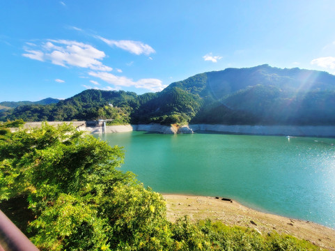 Shimokubo Dam-藤冈市必去景点