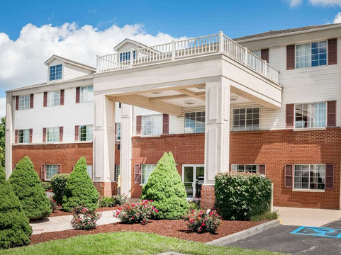 Dizney酒店住宿-Days Inn by Wyndham Norton