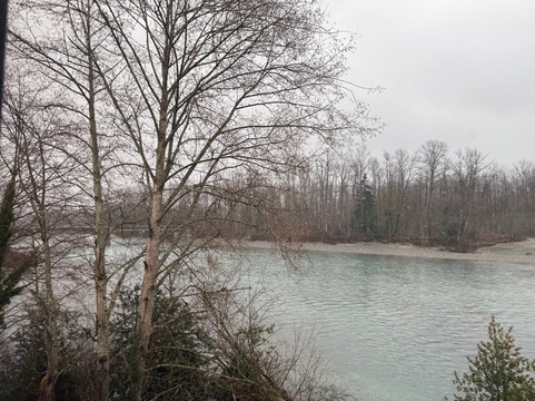 瓦拉瓦拉舒适套房酒店主图