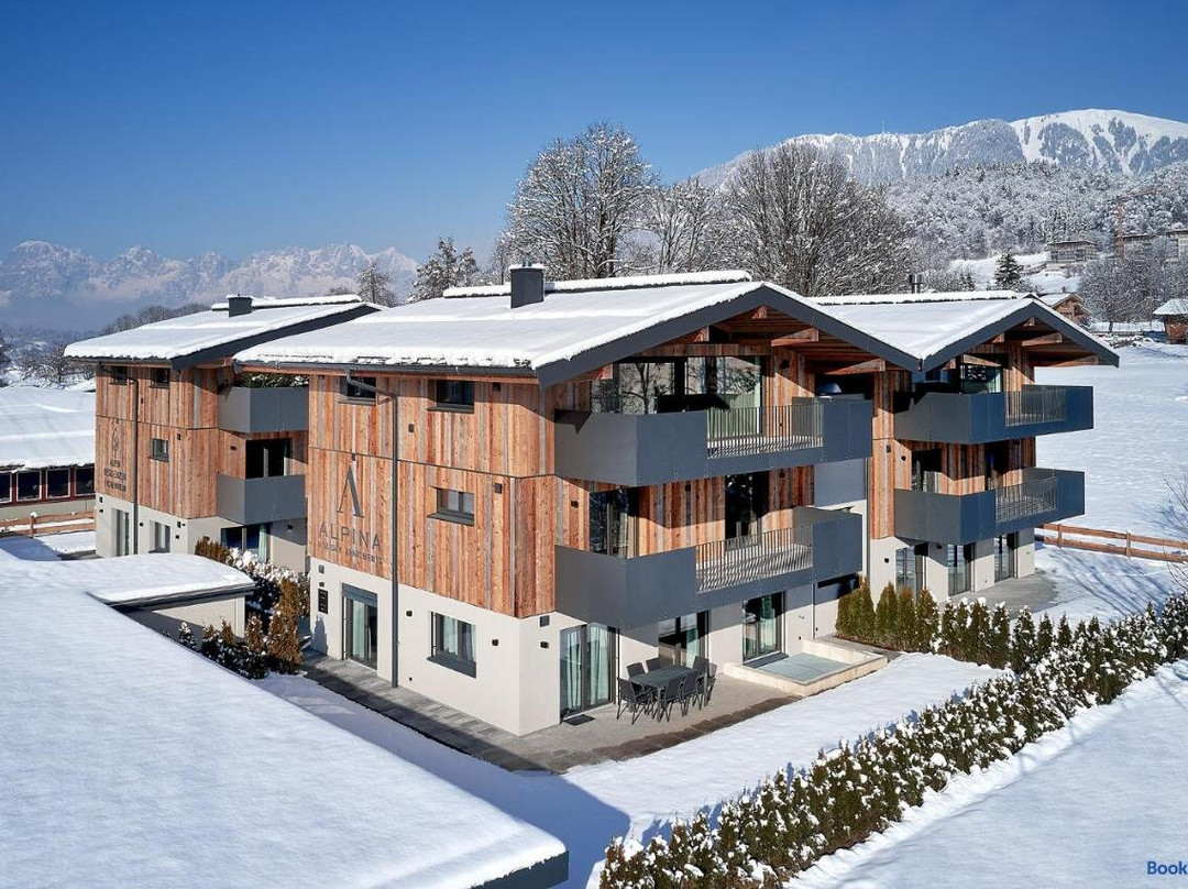 Alpin Residenzen Eichenheim Aurach bei Kitzbuhel by Alpina-Holiday