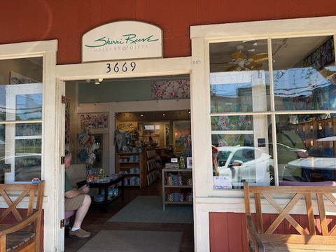 Sherri Reeve-马卡瓦必去景点