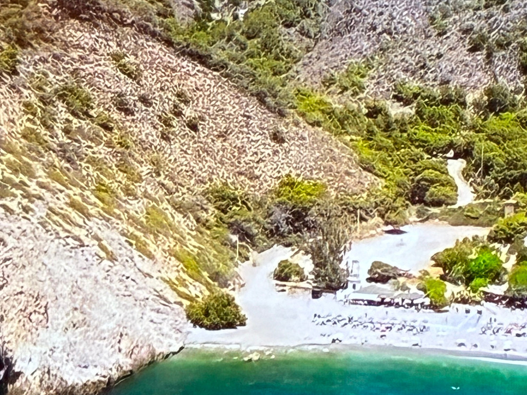 Playa de Cantarrijan-阿尔穆涅卡尔必去景点