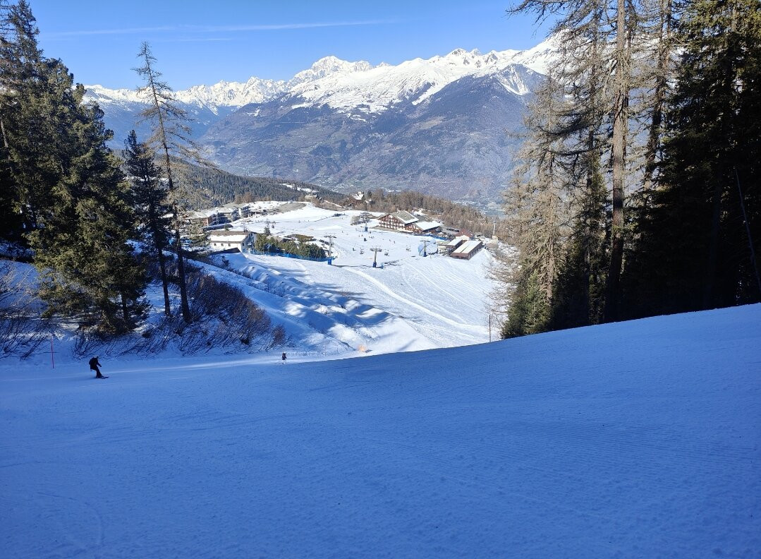 伊托易雷德奈吉酒店主图