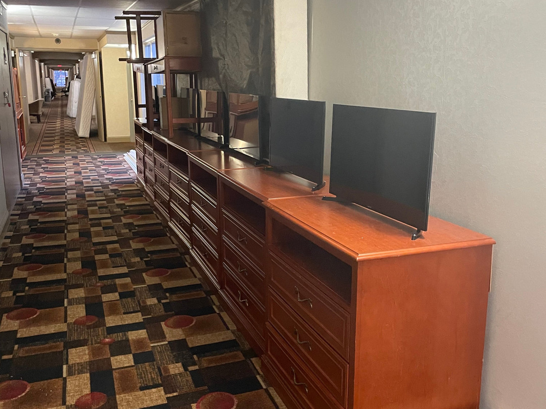 哥伦布东机场温德姆戴斯套房酒店主图