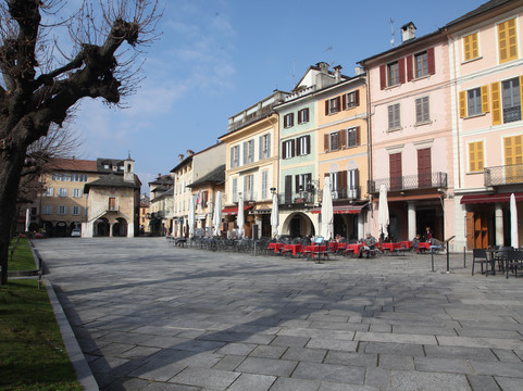 Piazza Motta-奥尔塔圣朱利奥必去景点