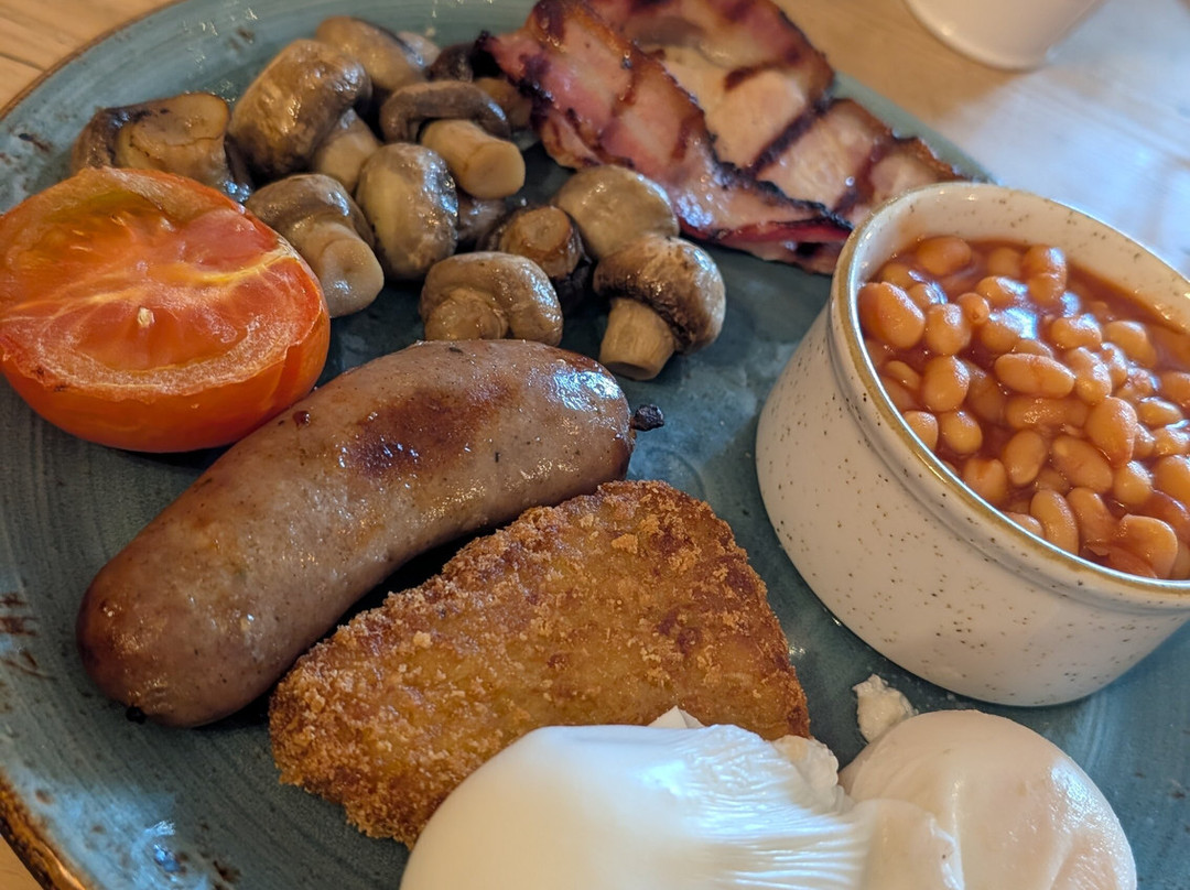 The Crown Hotel主图