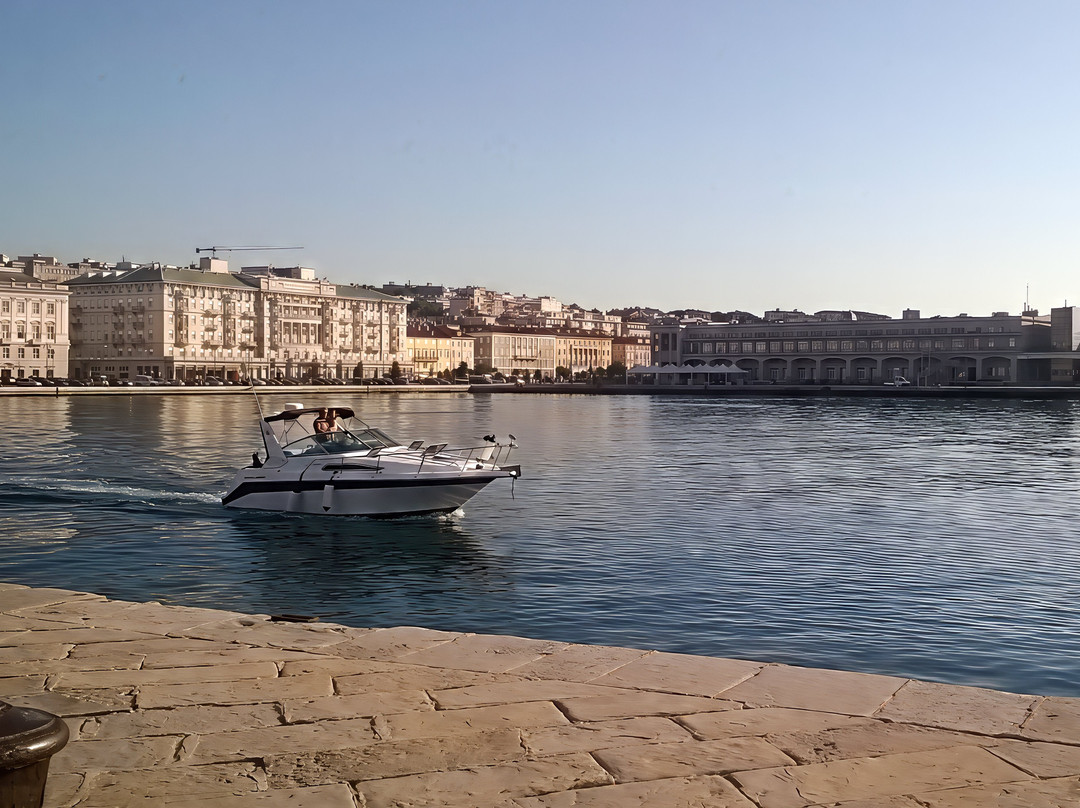 Molo Audace - Già "Molo S. Carlo"-的里雅斯特必去景点