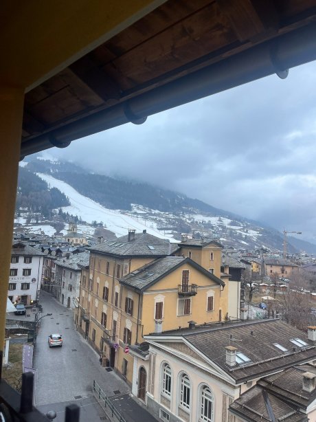 穆布雷赛托雷丽里特酒店-官方