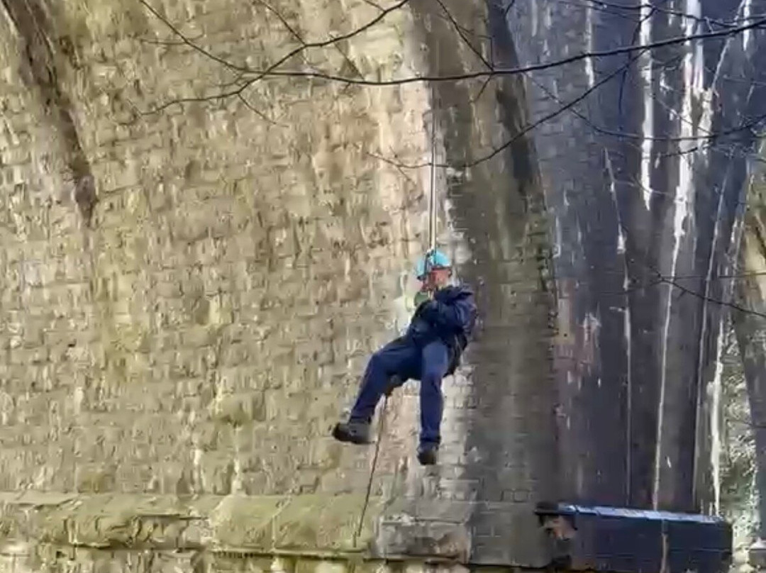 Peaks and Paddles Outdoor Adventure-马特洛克必去景点
