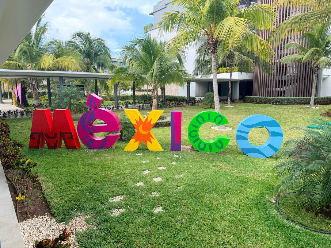 女人海滩壮丽优雅酒店-全包主图