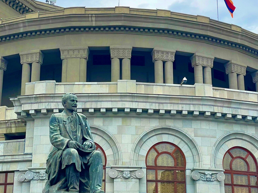The Armenian National Academic Theater of Opera and Ballet named after Alexander Spendiaryan-埃里温必去景点