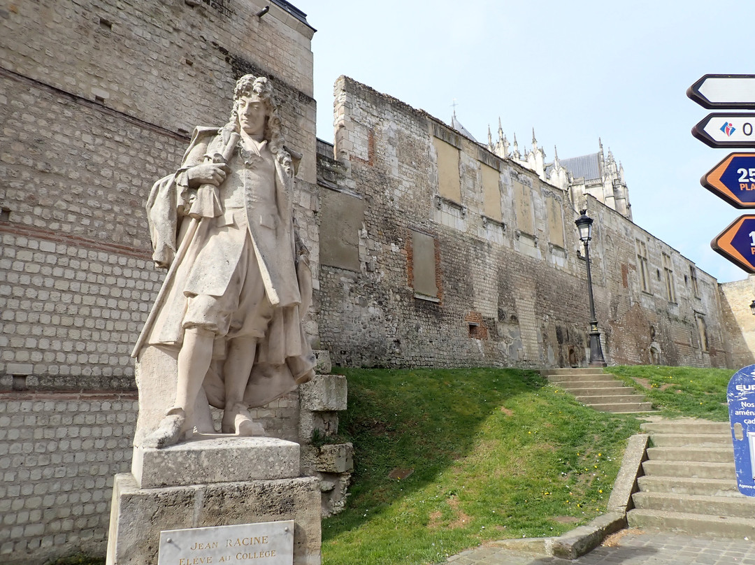 Statue Jean Racine