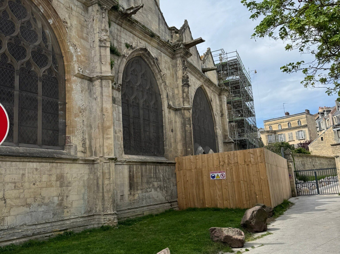 Eglise du Vieux Saint Sauveur-卡昂必去景点