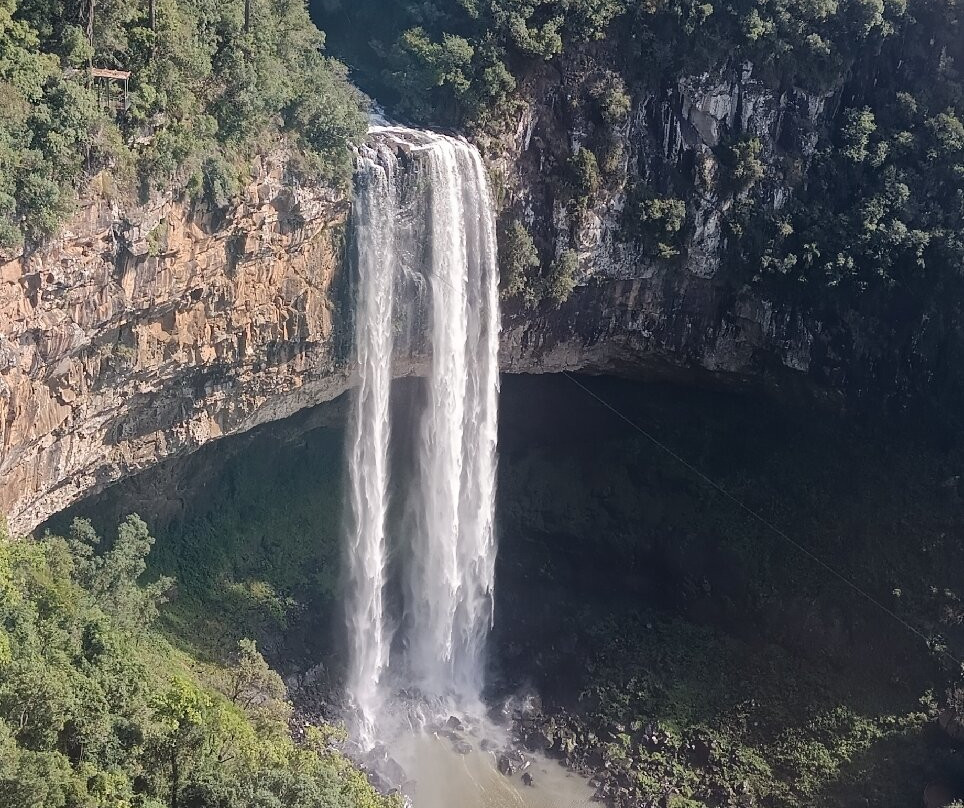 Cascata do Caracol-卡内拉必去景点