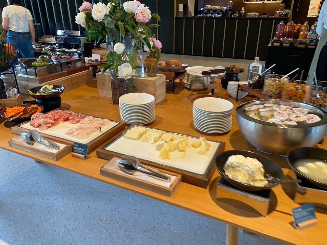 拉富辛酒店主图