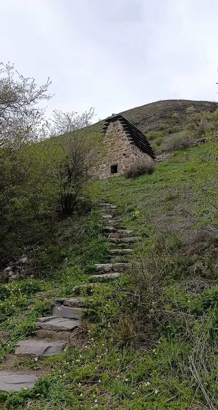 Tower Complex Vovnushki-Dzheyrakh必去景点