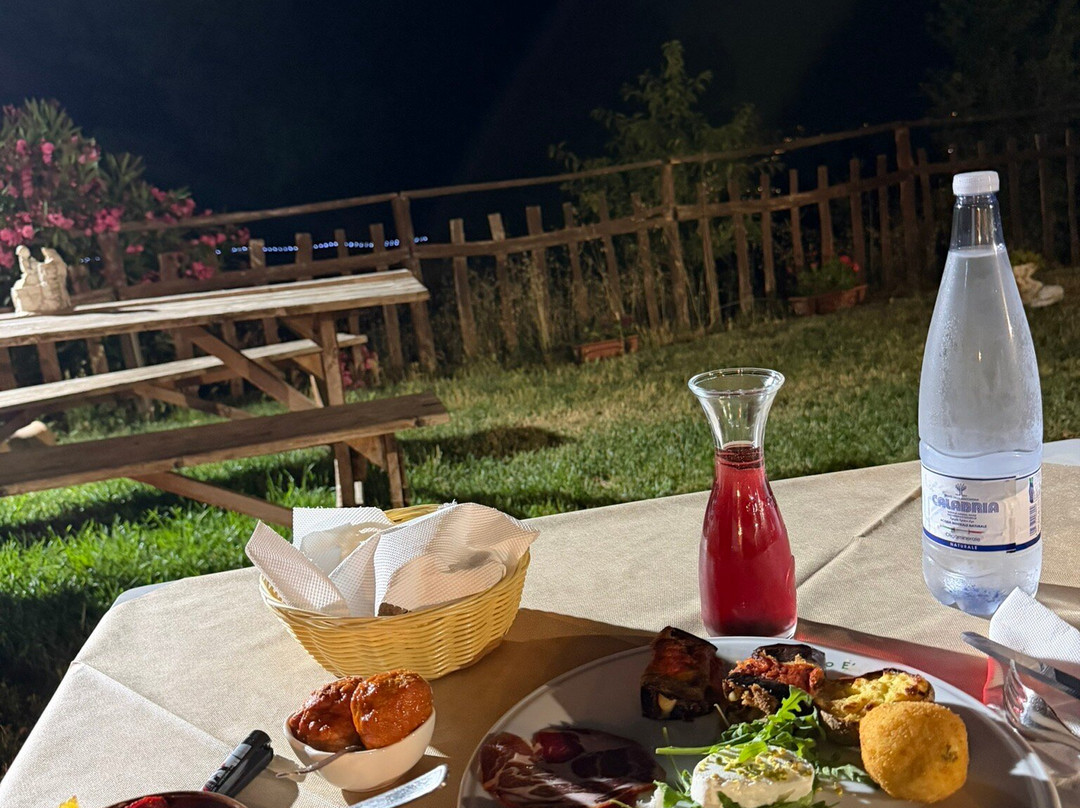 Trattoria Ceradonna, Fratelli Guagliardi-Rossano必去景点