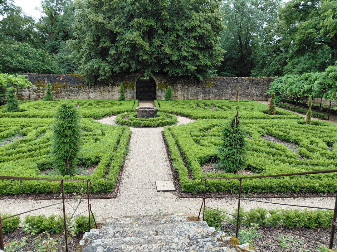 Chateau de Montal-Saint-Jean-Lespinasse必去景点