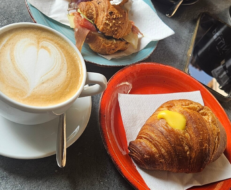 Open Café