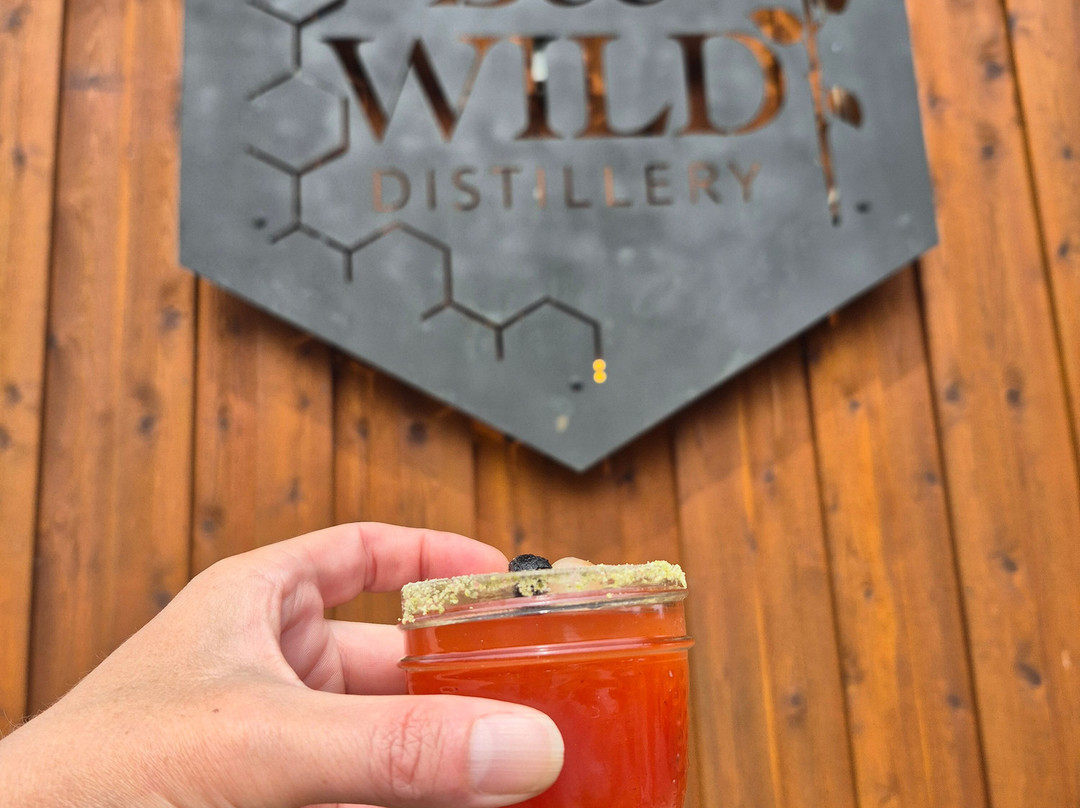 Bee Wild Distillery-Pender Island必去景点