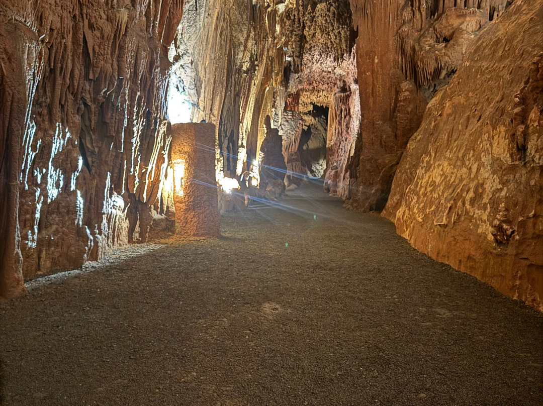 Grand Caverns-Grottoes必去景点