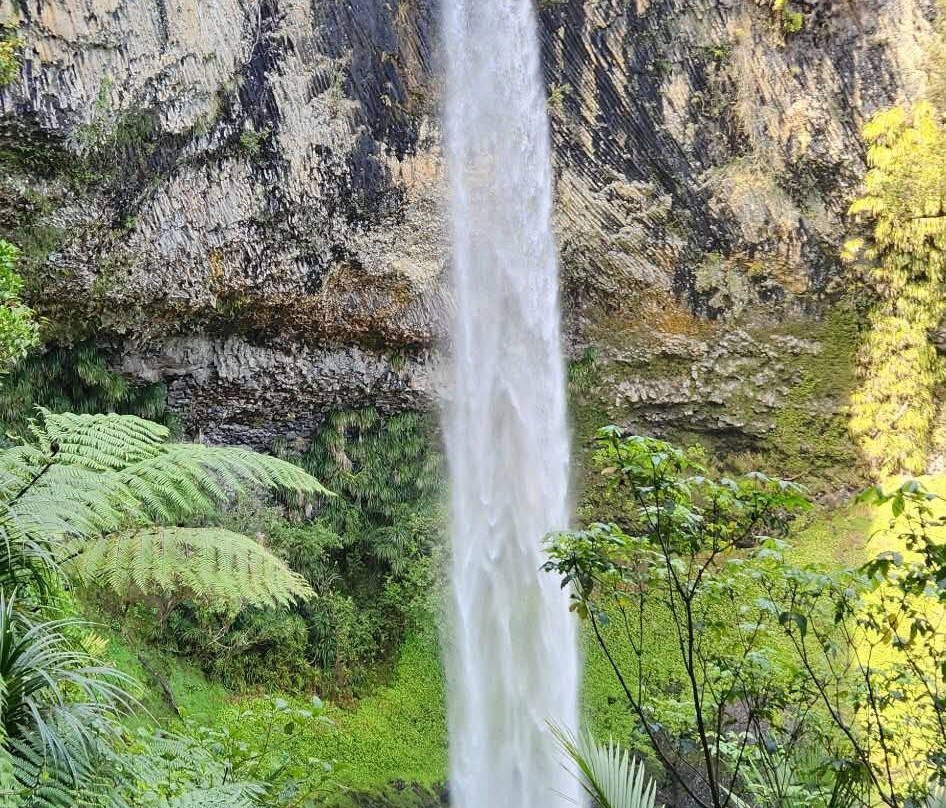 Bridal Veil Falls-拉格伦必去景点