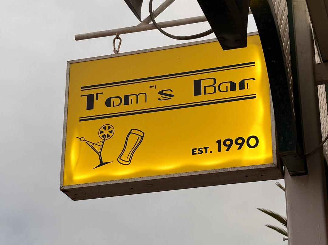 Tom's Bar-卡兰博希必去景点