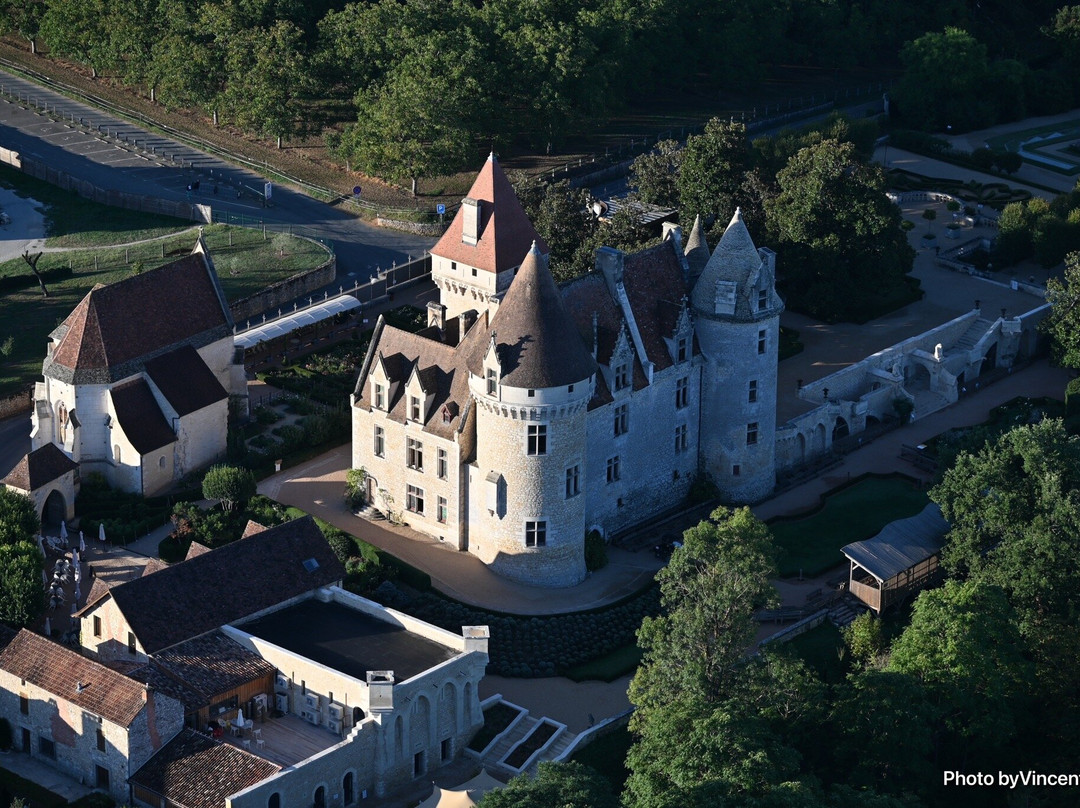 Montgolfiere et Chateaux-贝纳克和卡泽纳克必去景点