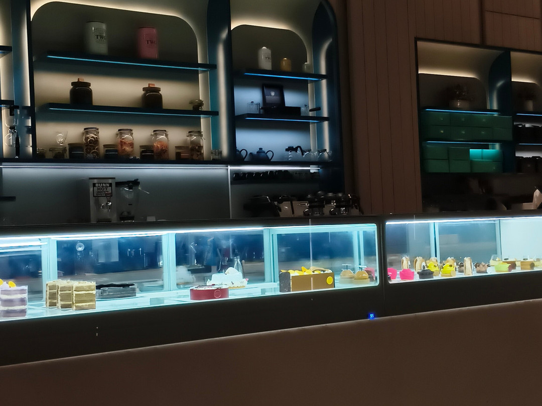 三宝垄帕德玛酒店主图