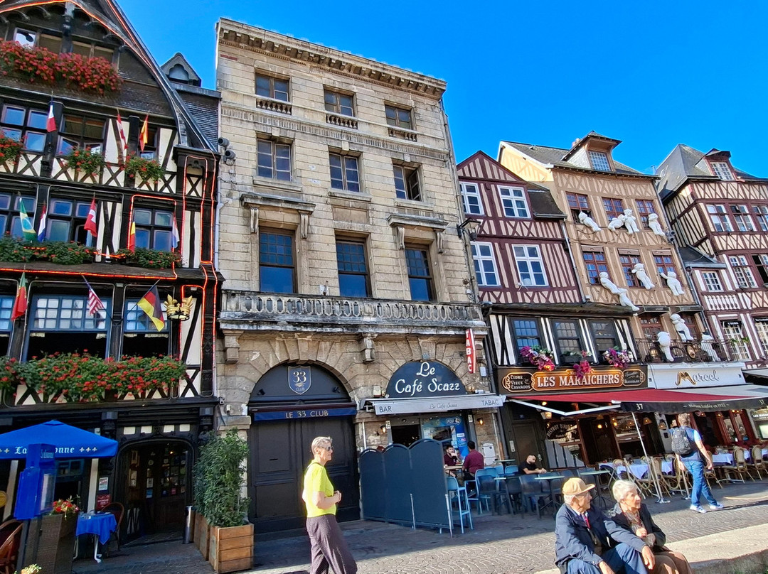 Place du Vieux-Marché-鲁昂必去景点
