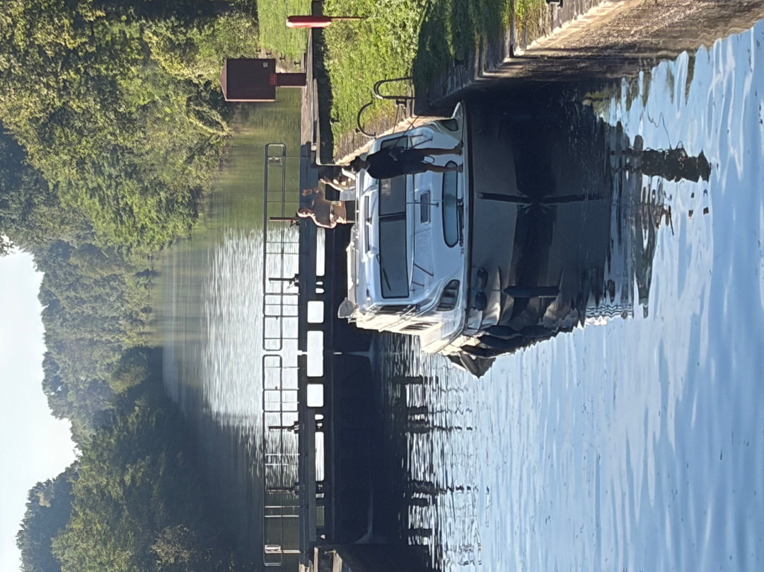 Le Boat - Tannay-Tannay必去景点