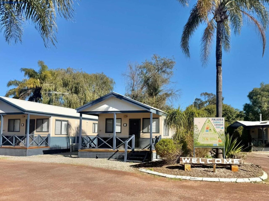 平贾拉大篷车公园与小屋酒店